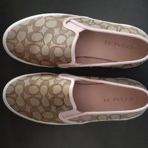 Coach canvas tennis shoes